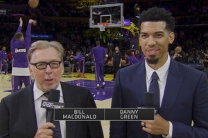 丹尼-格林：2020年随湖人夺冠是我职业生涯中最艰难的！