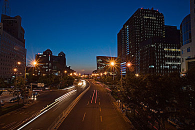 干干夜夜｜抗疫守卫者：夜以继日的英雄征程