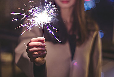 挺进白润校花的身体｜《白润校园》奇幻冒险：体验青春校花身体，解锁恋爱养成新篇章-1