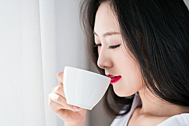 km8kw34.xyw｜解码历史密码：“km8kw34.xyw”揭示科技奇迹背后的秘密-1
