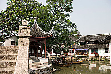 福建兄妹事件毁三观｜福建兄妹悲剧：扭曲亲情下的道德困境，家庭和谐警钟长鸣
