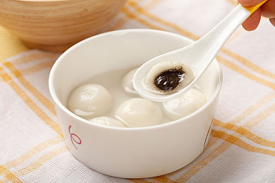 51黑料大赛黑料不打烊｜舆论狂欢背后的真相与谣言挑战-3