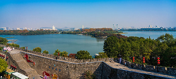 8x8x海外华为免费解锁版｜畅游海外，解锁华为，尽享全球服务之旅