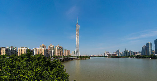 一进一出动态图｜“瞬间见证，城市蜕变：一进一出图绘幸福变迁”