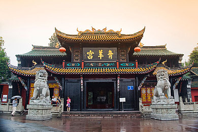 AlinaLi对战很多人｜电竞巅峰：AlinaLi力战群雄，一击制胜，树立电竞产业新标杆-3