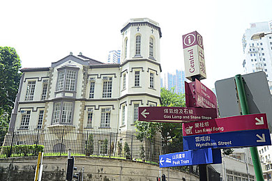 老师的胸软软的｜温暖怀抱，师恩如潮-2