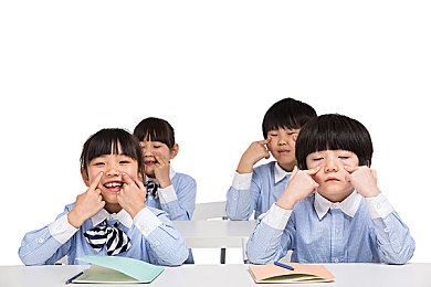 播种的欧吉桑｜岁月耕耘，金浪翻滚：播种传奇，点亮希望之光